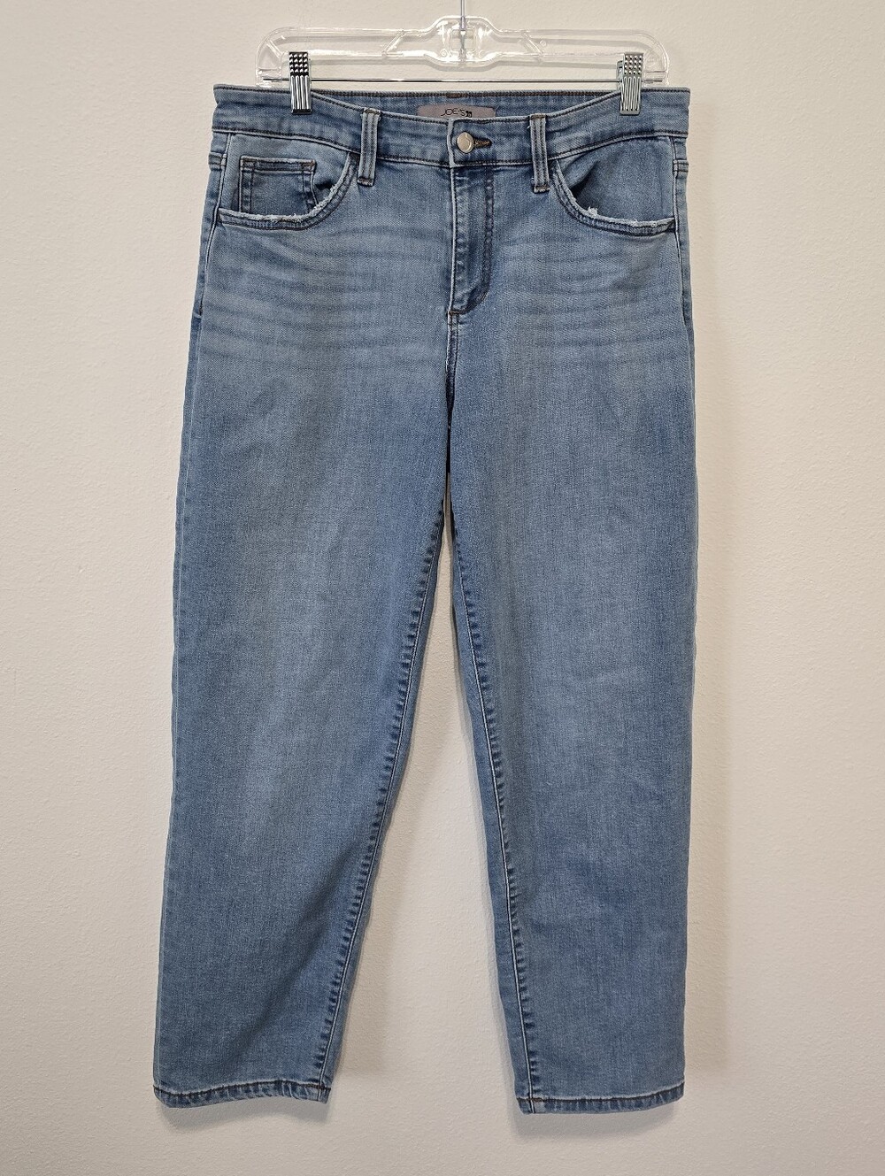 Joe's Jeans The Boyfriend Light Wash Distressed Denim Jeans Size 29